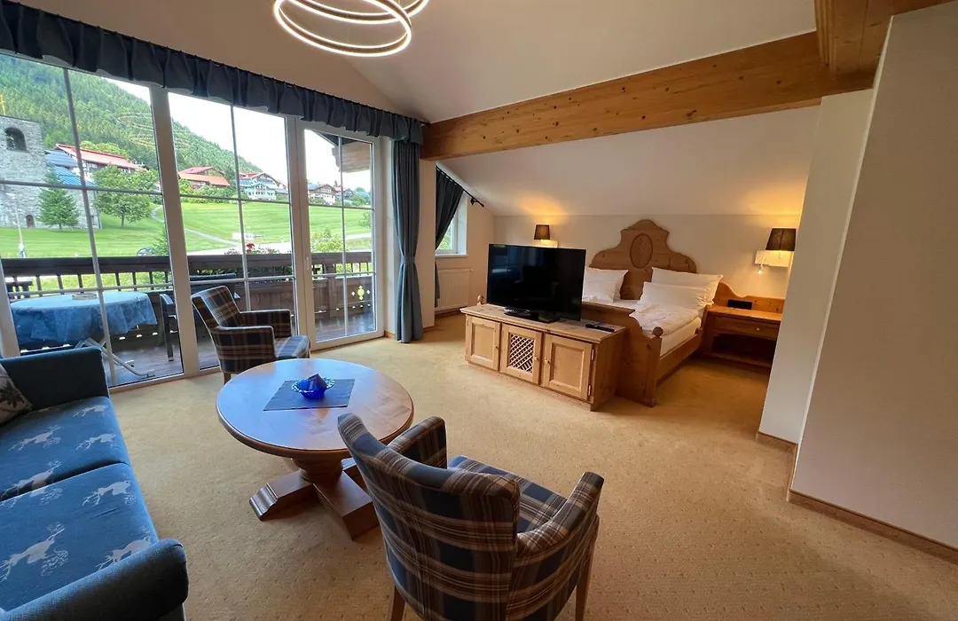 Hotel Alpengasthof Löwen-1