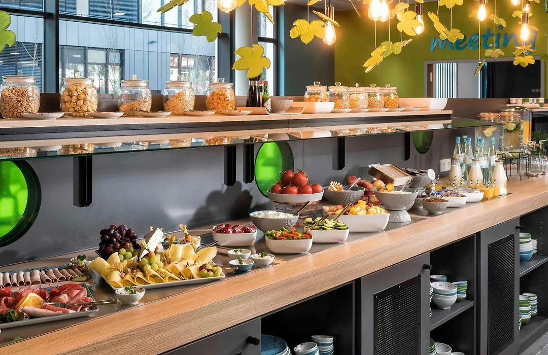 Ibis Styles Stuttgart Vaihingen-1