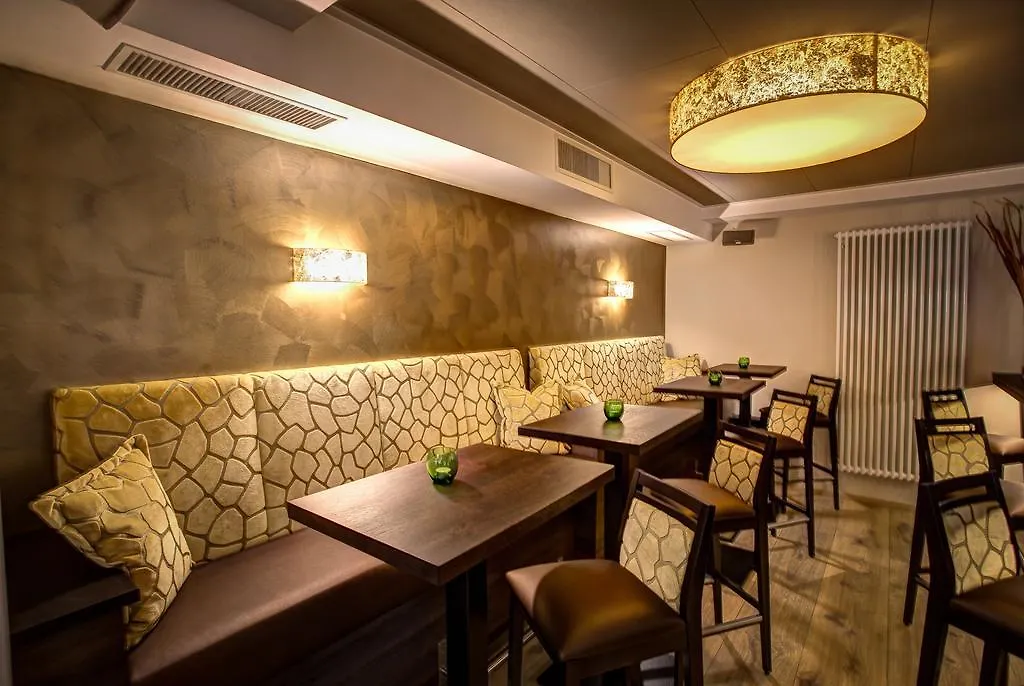 Weserhotel Schwager-1