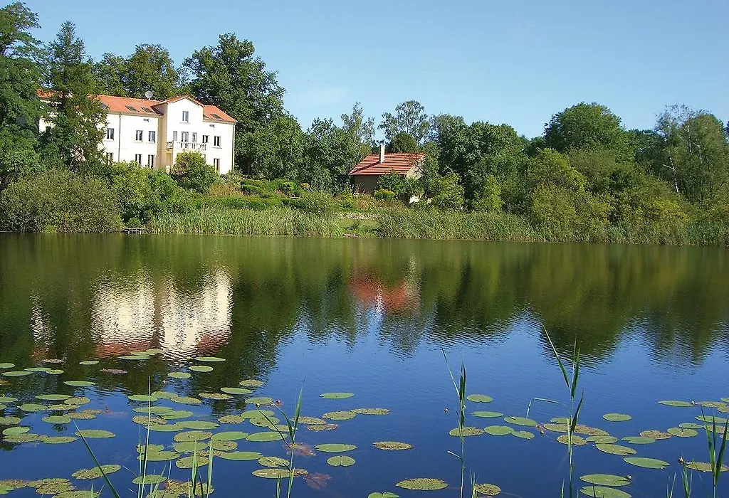 Villa am Trumpf - Design-Appartements im Naturgarten am See-1