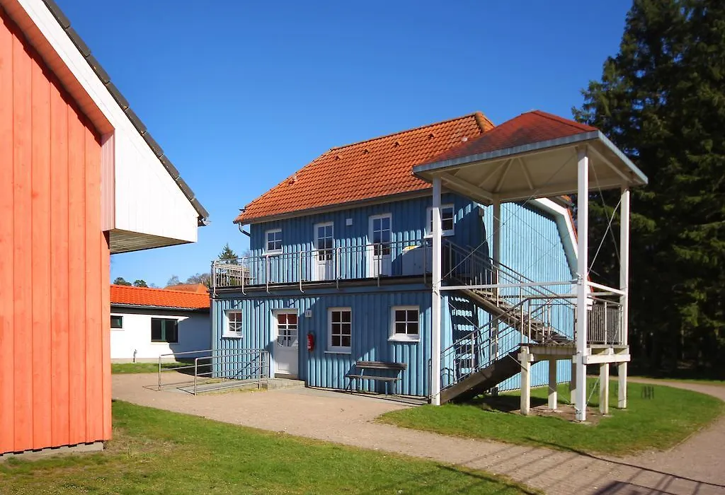 DJH Jugendherberge Born-Ibenhorst-1