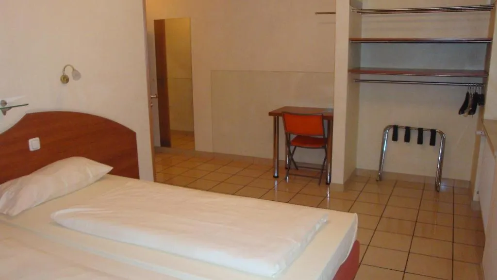 StadtHotel Passau-1