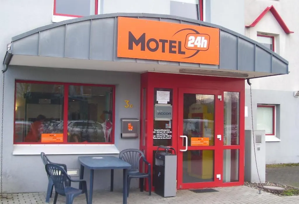 Motel 24h Mannheim-1
