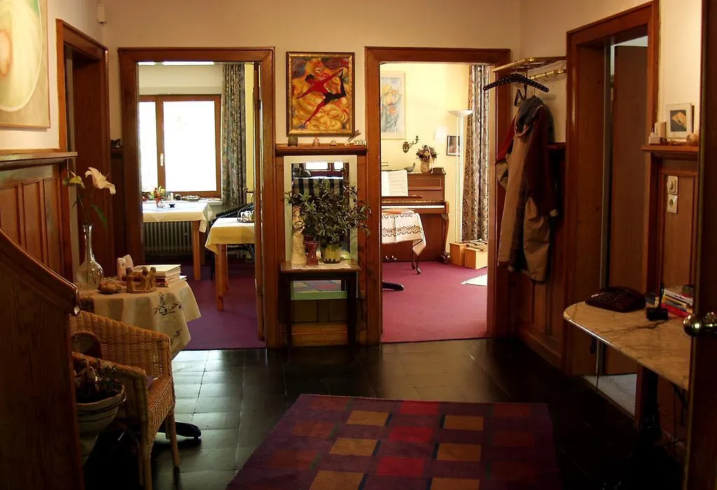 Frauenpension Arleta - Women only-1