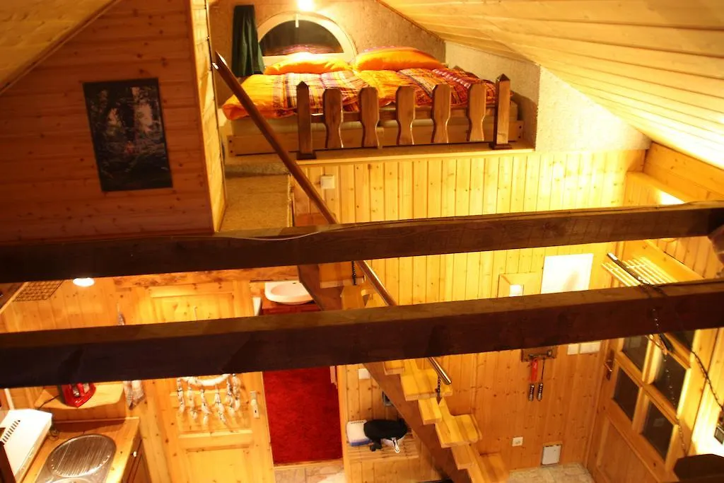 Norwegisches Holzhaus-1