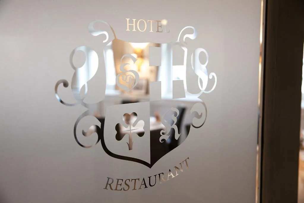 Hotel&Restaurant Schwarzes Kreuz-1