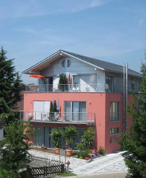 Haus Lorenz, Ferienwohnungen-1