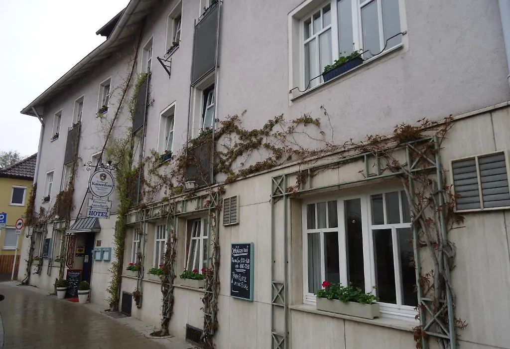 Garni Hotel Kaiserdom-1