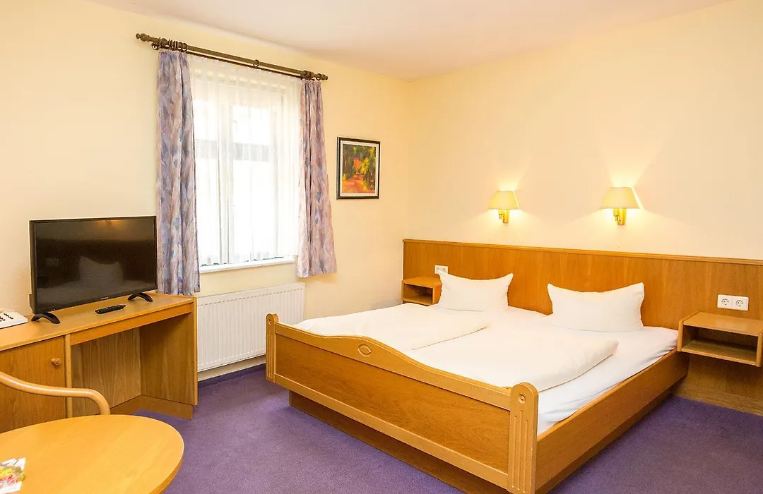 Hotel Müritzlicht-1