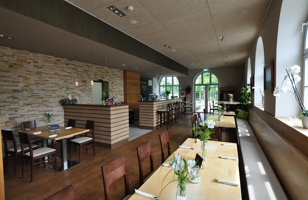 Volkspark Hotel-1