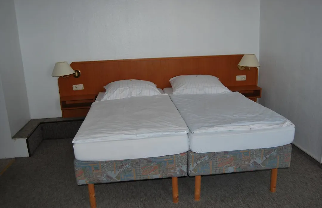 Hotel Neetzer Hof-1