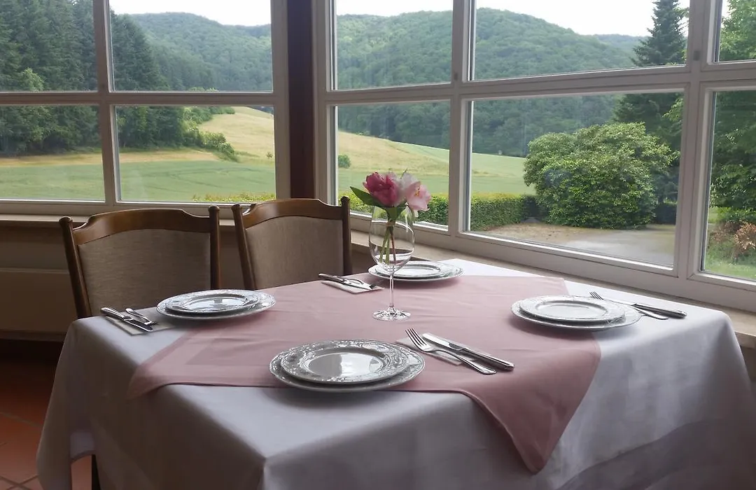 Landgasthaus Zu den Erdfällen-1
