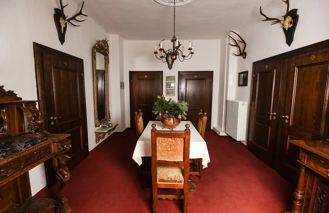 Jagdschloss Fahrenbühl Hotel Garni-1