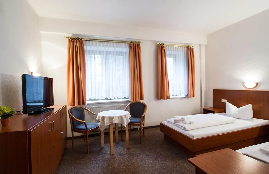 Hotel Gröbern am See-1