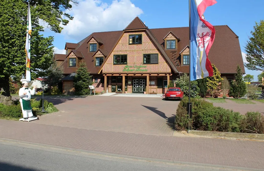 Müritz Landhotel Grüner Baum-1