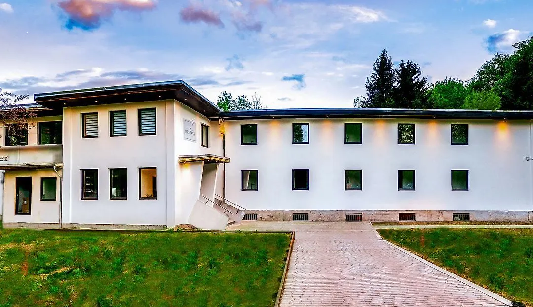 DAS TANN rooms&wine-1