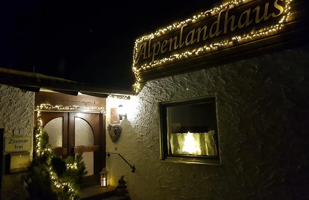 Alpenlandhaus-1