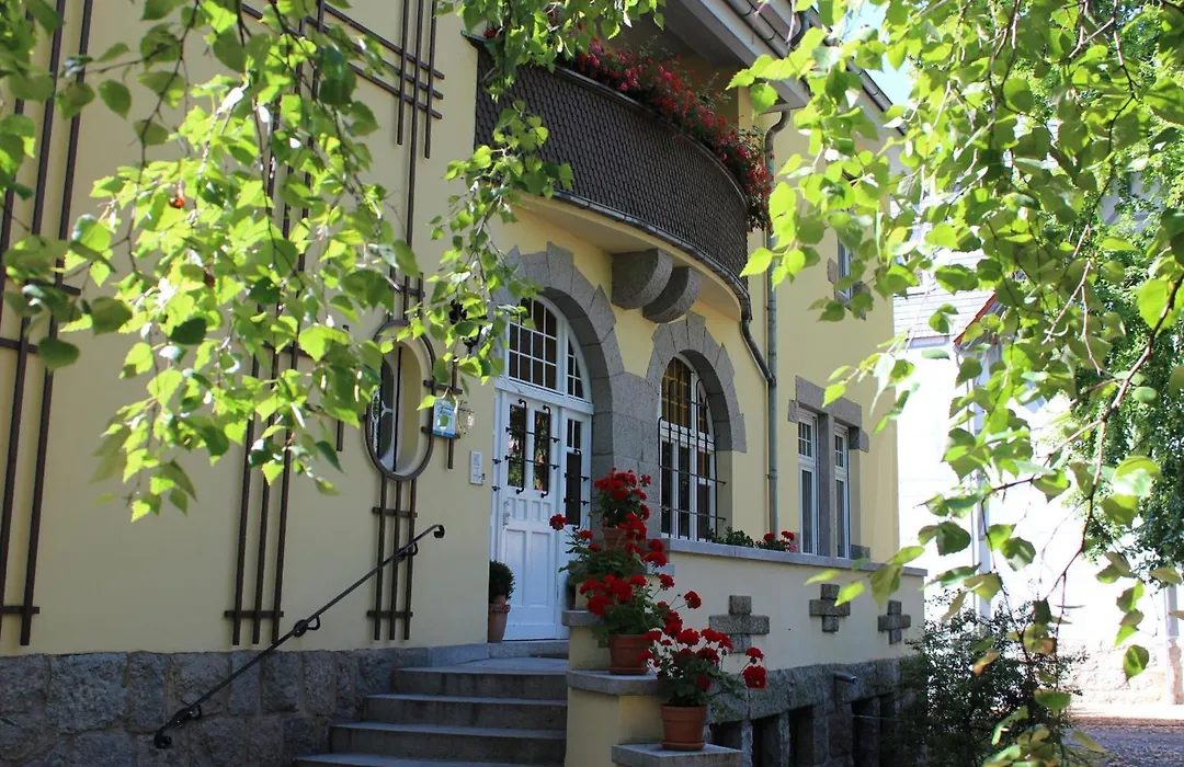 Villa Jagdhaus-1