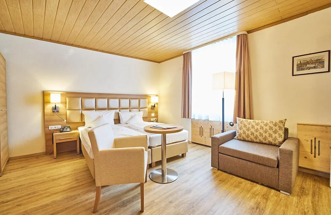 Akzent Hotel Goldner Stern-1