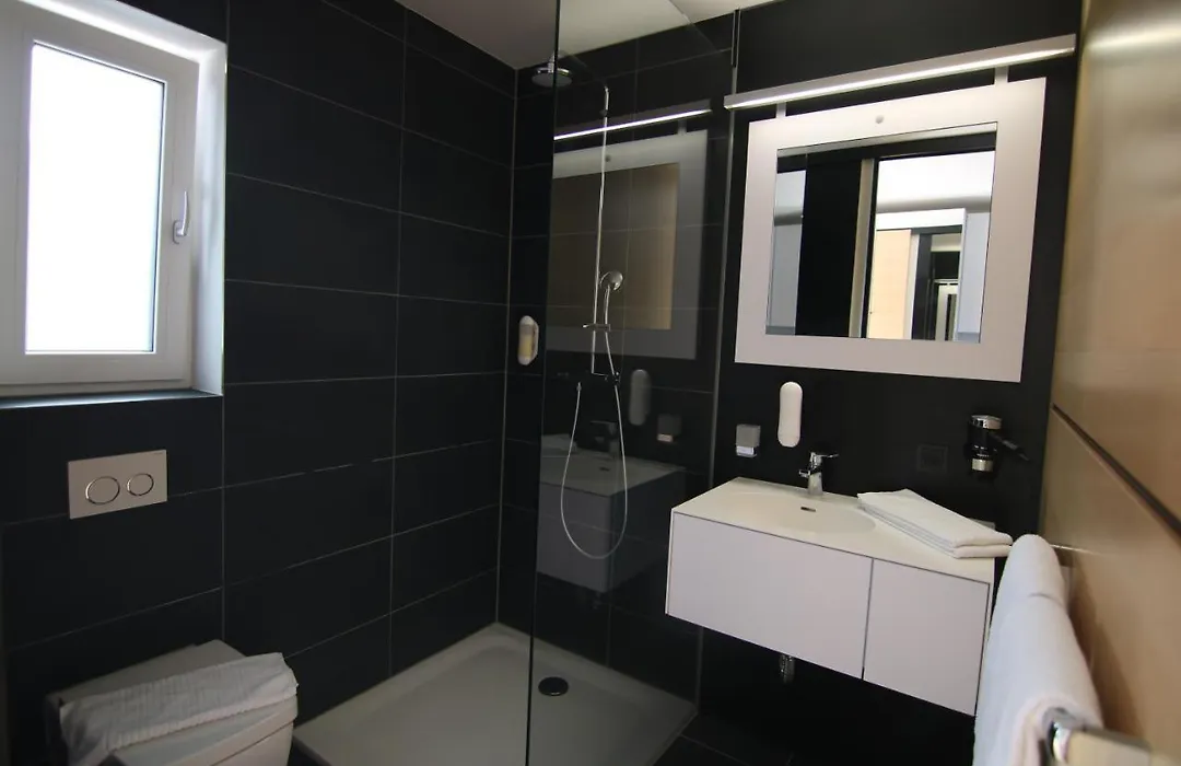 Me Hotel By Wmm Hotels-1