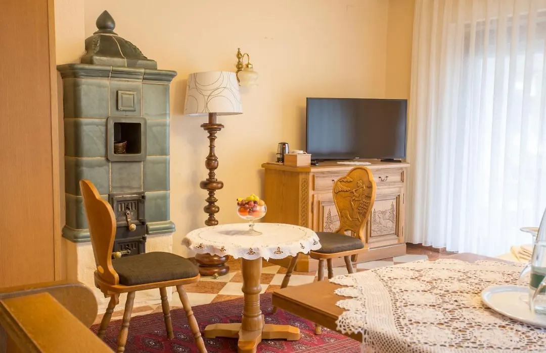Hotel Hirsch-1