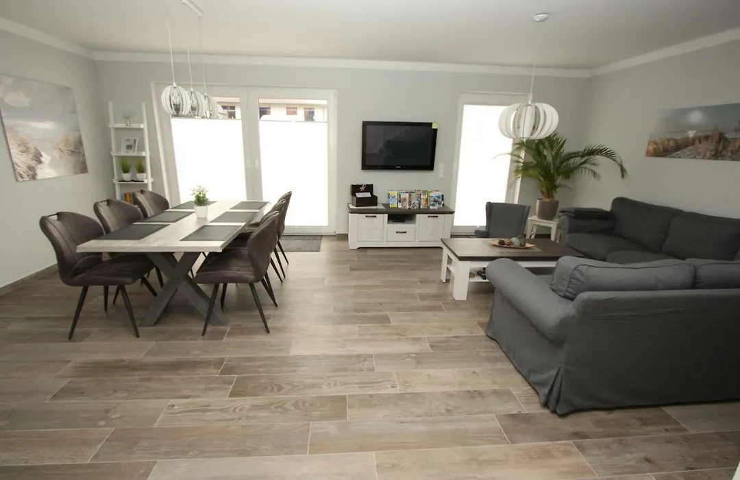 Familienfreundliches Ferienhaus in Kröpelin-1