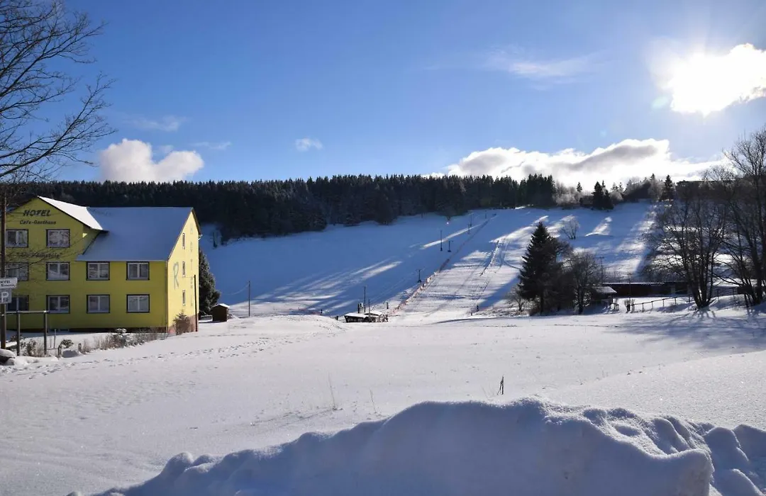 Marschalls Hotel Am Rennsteig-1