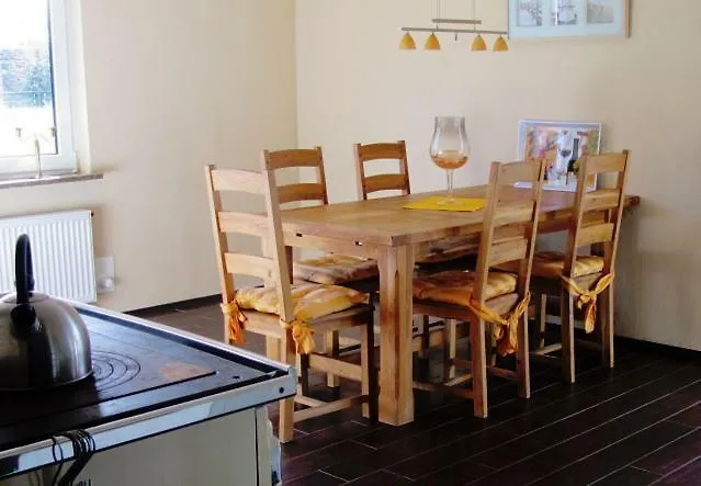 Ferienhaus Suhr-1