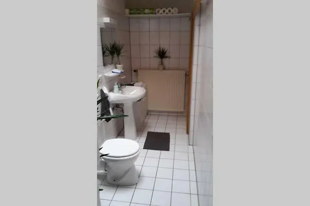 Tla Apartment With Garden-1