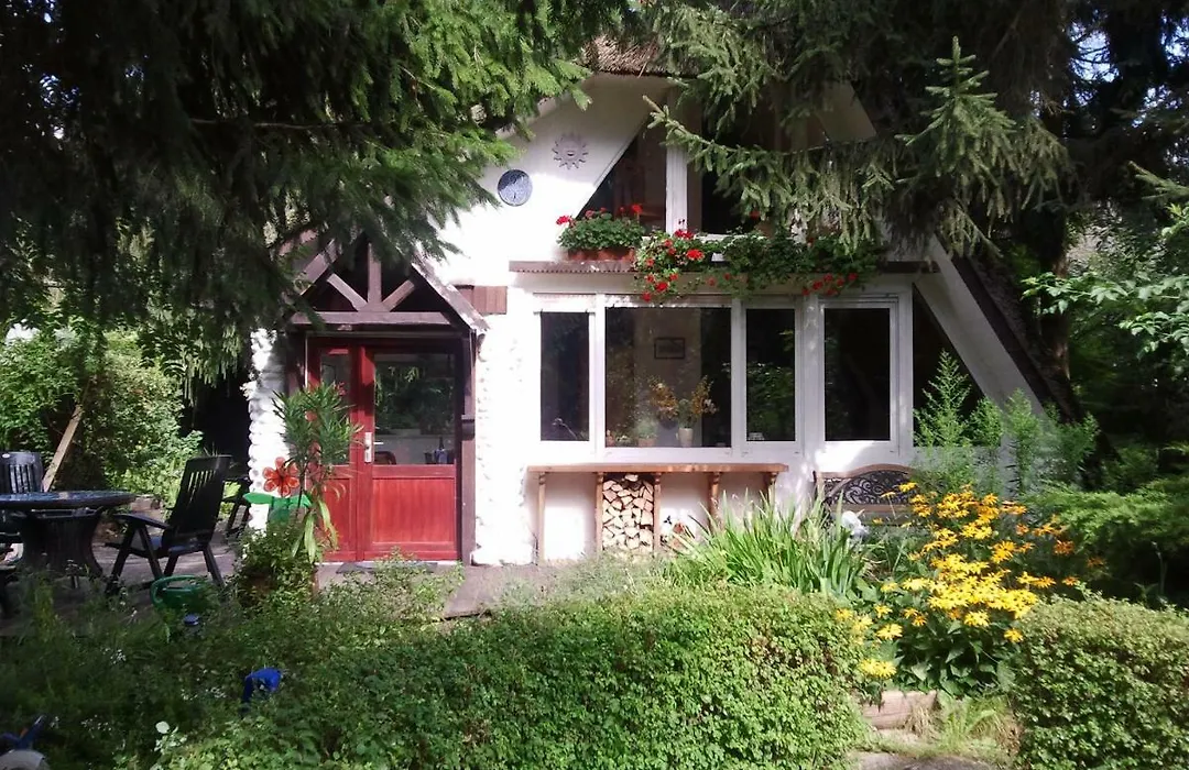 Finnhütte Canow-1