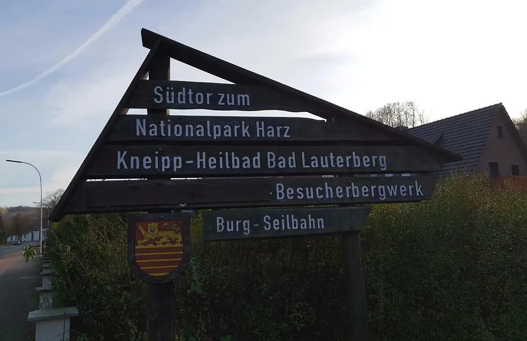 Ferienwohnung HAGEBUTZE mit Sauna und Schwimmbad-1