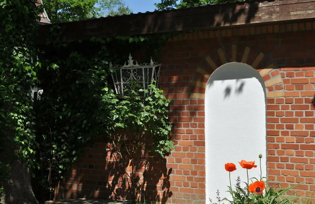 Strandvilla Waldhaus-1