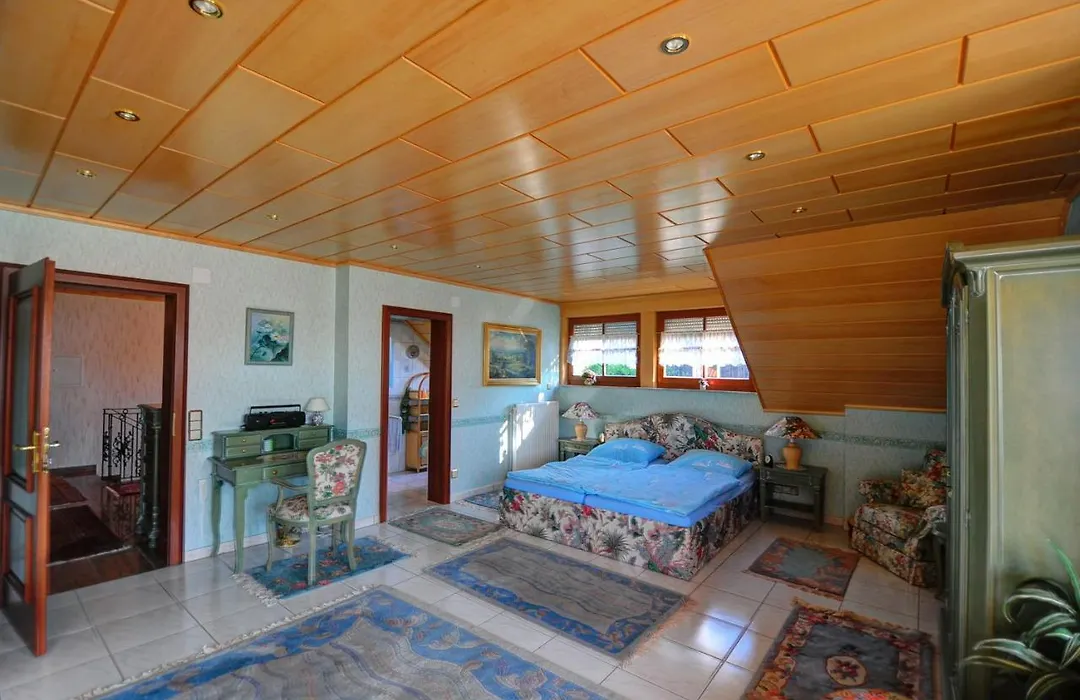 Ferienhaus Bodensee Seeblick-1