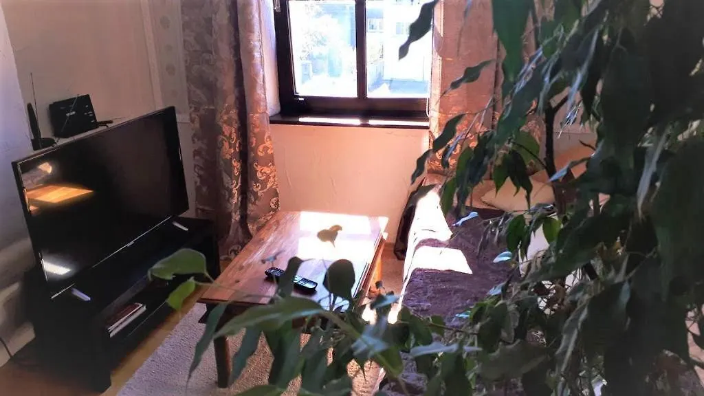 Schloss Weichs zu Regensburg mit 2Schlafzimmer Parkplatz Internet 75qm Zentrum-1
