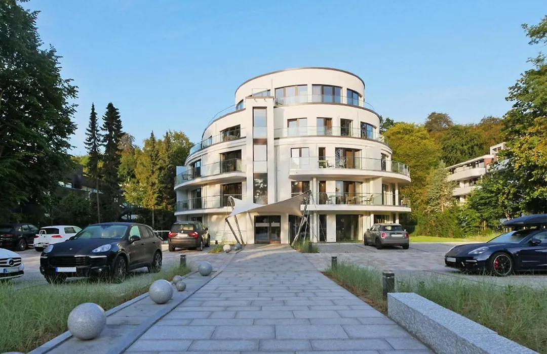 White Pearl Apartment 0.05-1