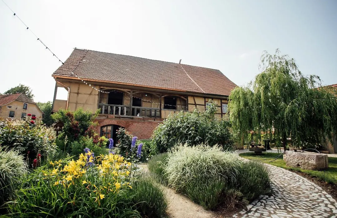 Magdalenengut Studios und Suiten-1