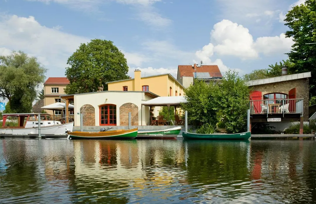 Kulturgasthof Alte Reederei-1