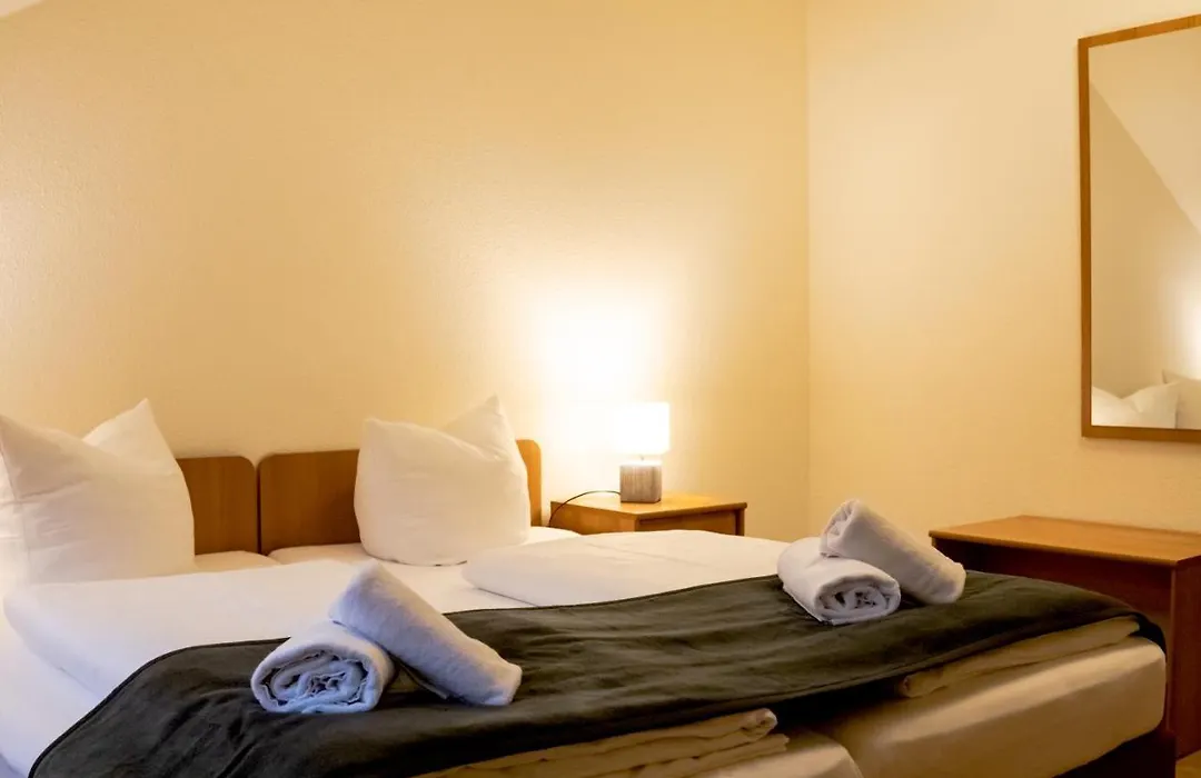 Landhotel Donaublick-1
