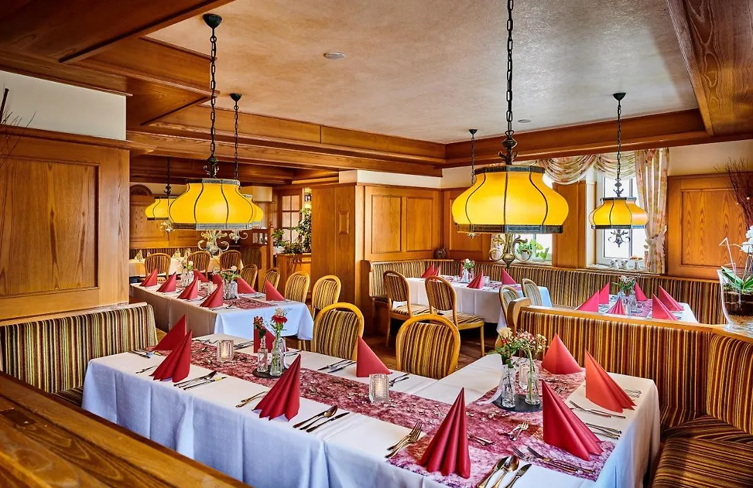 Hotel Gasthof zur Post-1