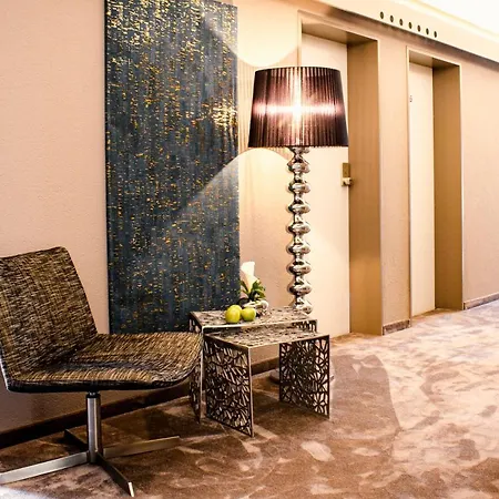 Arkade Hotel Am Theater-2