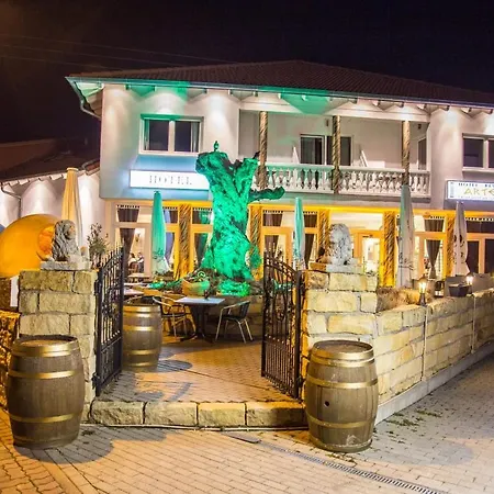 Hotel Restaurant Artemis-2