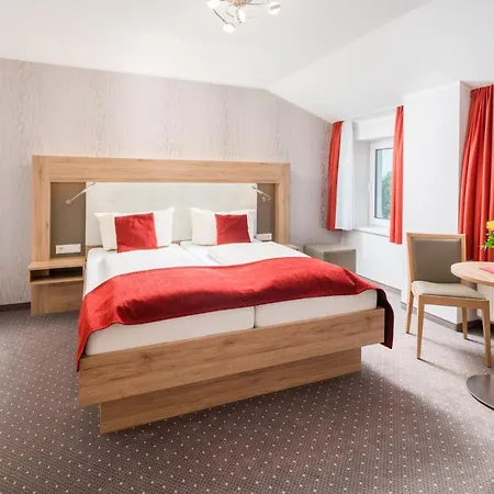 Hotel Rabennest-2