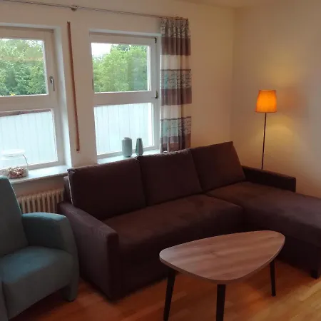 Lindner's Apartment-2