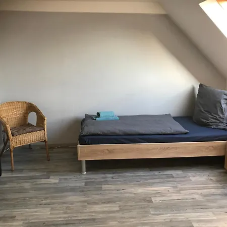 Monteur - Privat Zimmer Langerwehe Geich-2