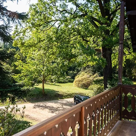 Kavalierhaus im Rhododendronpark Kromlau-2