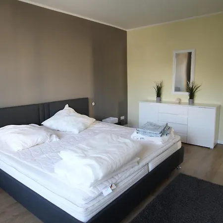 Fackenburgerapartments-3