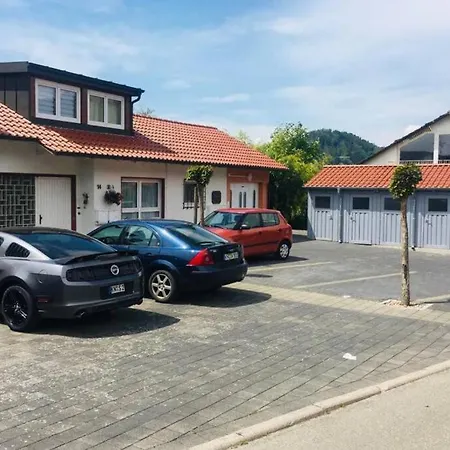 Die Seeblume - Ferienwohnung mit Pool und Seeblick-3