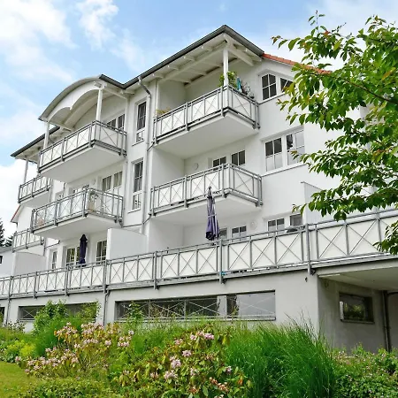 Villa Vilmblick - Wohnung 07 mit Terrasse und Boddenblick-2