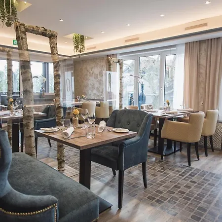 Land-gut-Hotel Meyer-Pilz-2
