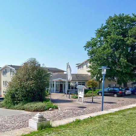 mit Meerblick und Balkon, gratis Nutzung vom AHOI Erlebnisbad und Sauna in Sellin - Meeresblick FeWo 50-2